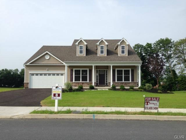 117 E 1st St unit 8, Wind Gap, PA 18091 - photo 1