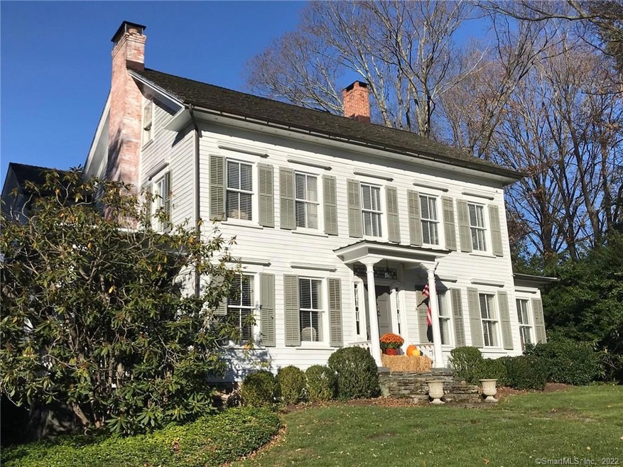 Sold $1,535,000 • Co-Listing Agent