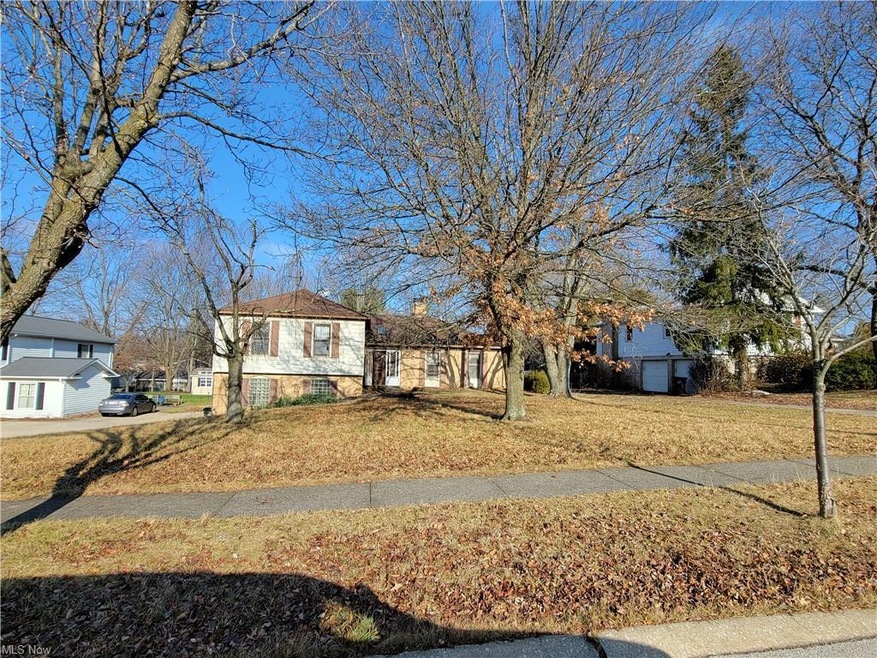 120 Timber Ln, Aurora, OH 44202 - photo 1