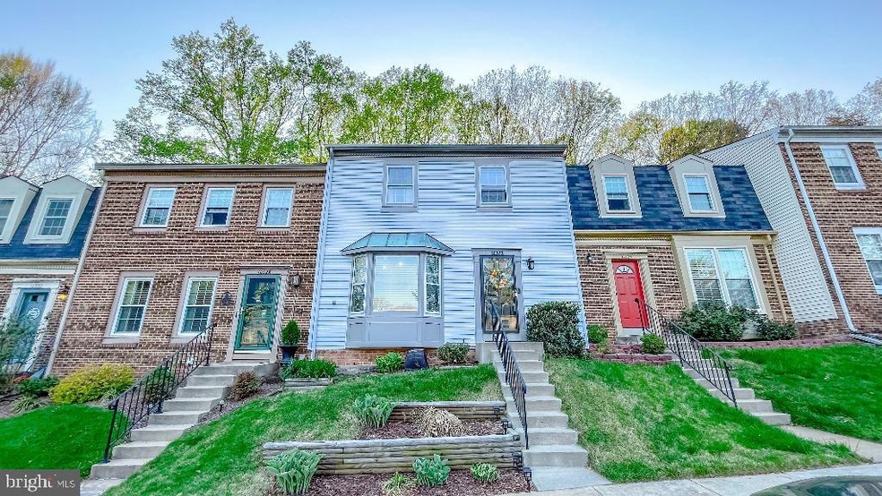 10326 Mockingbird Pond Ct, Burke, VA 22015 - photo 1