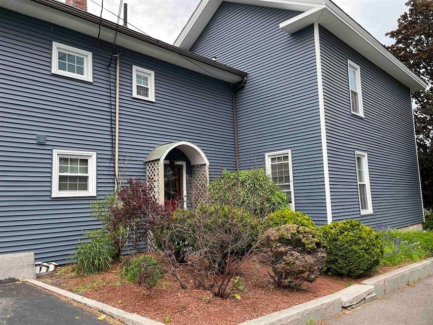 62 Washington St, Concord, NH 03301 - photo 1