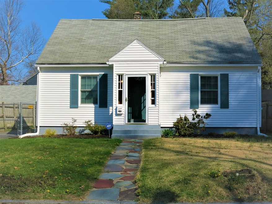 156 Carroll St, Springfield, MA 01108 - photo 1