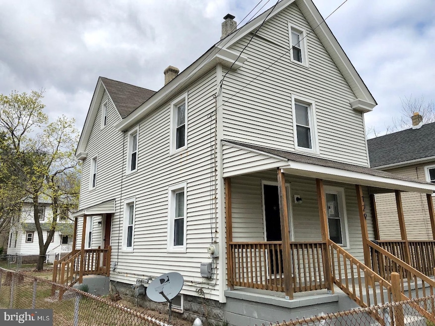 129 W Washington St, Paulsboro, NJ 08066 - photo 1