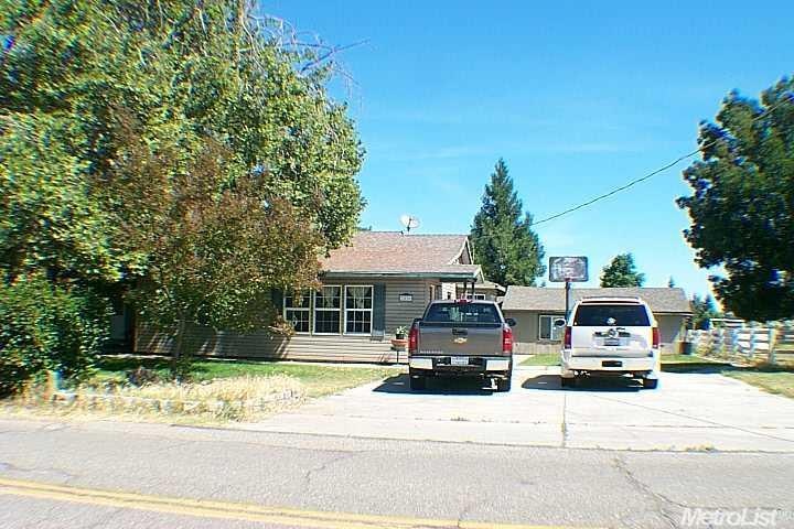 7436 Richardson Rd, Oakdale, CA 95361 - photo 1