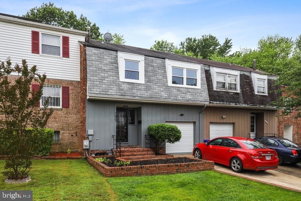 7427 Drumlea Rd, Capitol Heights, MD 20743 - photo 1