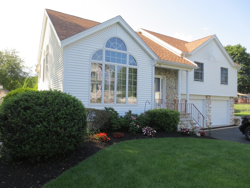 11 Dundee Avenue Extension, Methuen, MA 01844 - photo 1
