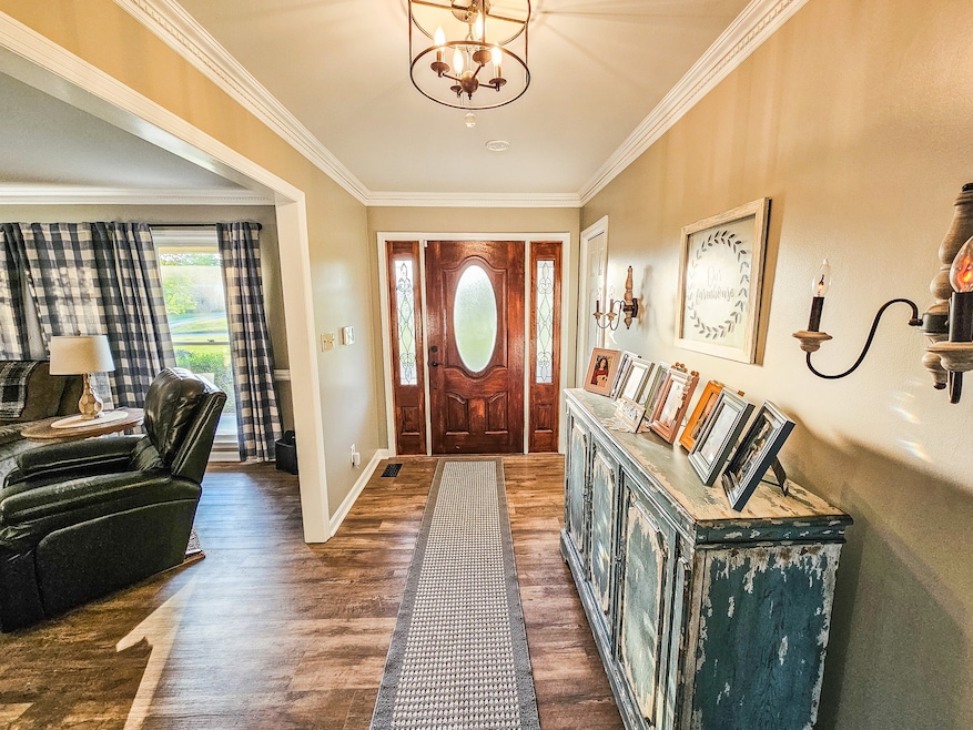 Spacious Entry Foyer leading into the Living Room