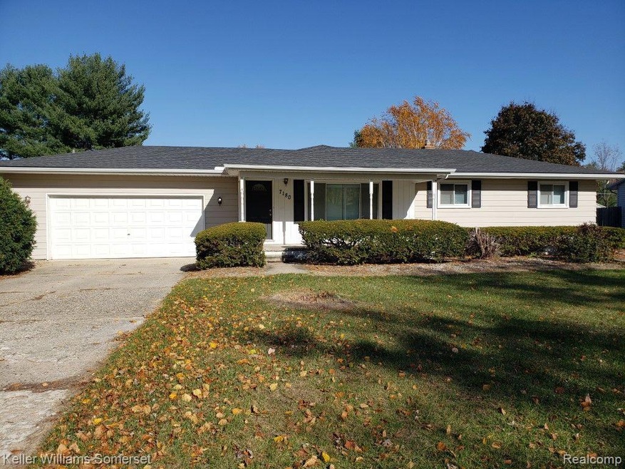 7180 Wade St, Waterford, MI 48327 - photo 1