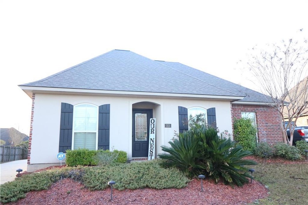 313 Shadow Creek Ave, Pineville, LA 71360 - photo 1
