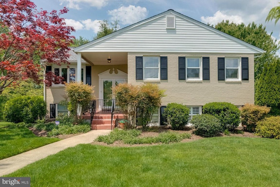 290 E Padonia Rd, Lutherville Timonium, MD 21093 - photo 1