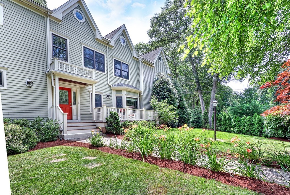 100 Wildwood Dr, Westwood, MA 02090 - photo 1