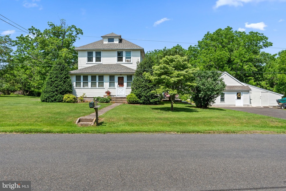 233 Cafferty Rd, Pipersville, PA 18947 - photo 1