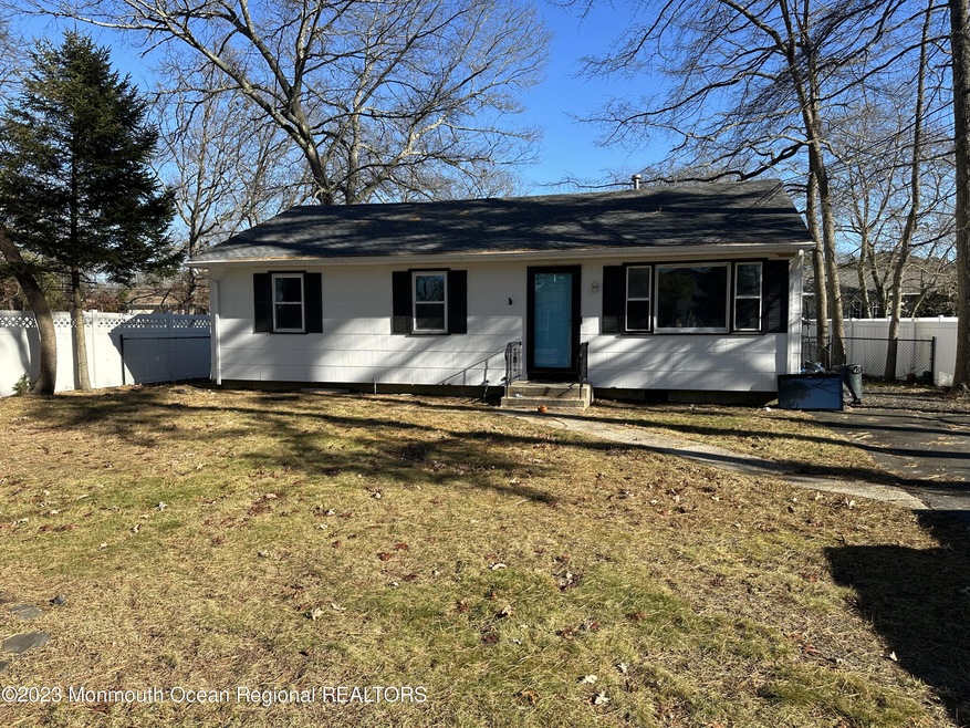 1704 Fleetwood Dr, Forked River, NJ 08731 - photo 1