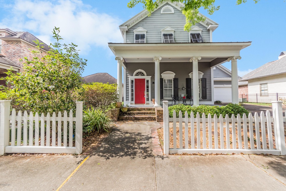207WorthAve-9