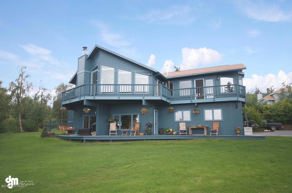 Hillside View Home
