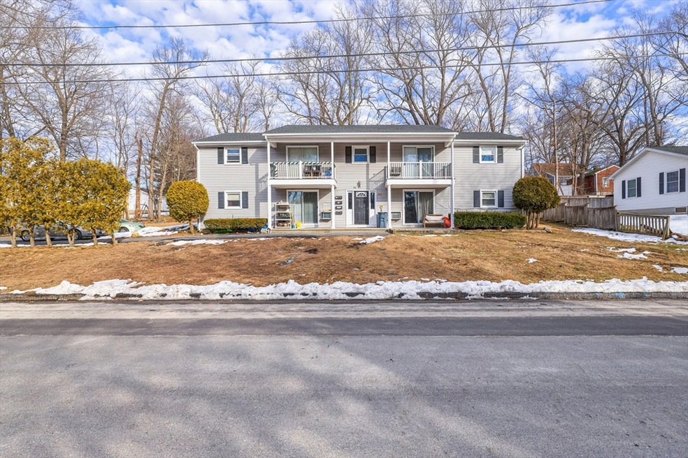 Sold $900,000 • Co-Listing Agent