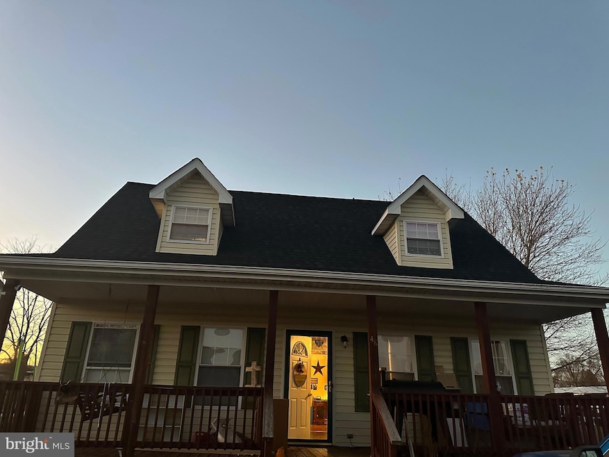 48 Hiser St, Moorefield, WV 26836 - photo 1