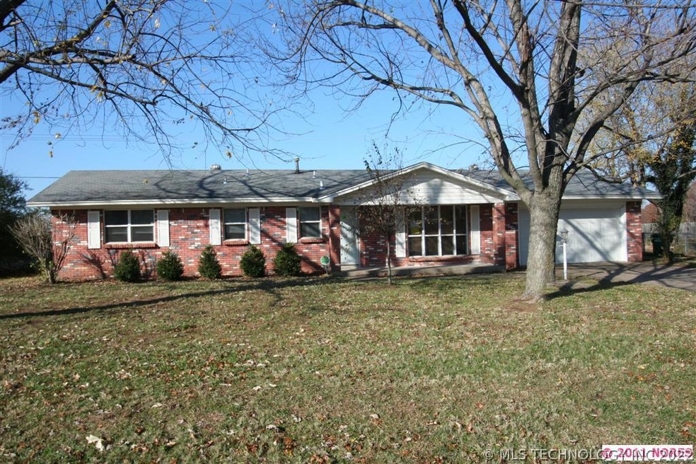 12852 S 121st East Ave, Broken Arrow, OK 74011 - photo 1