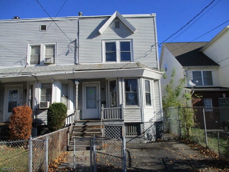 477 Alden St, Orange, NJ 07050 - photo 1