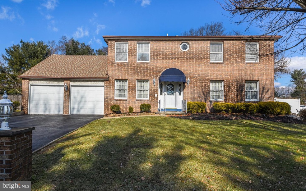 2 Mark Anthony Ct, Morrisville, PA 19067 - photo 1