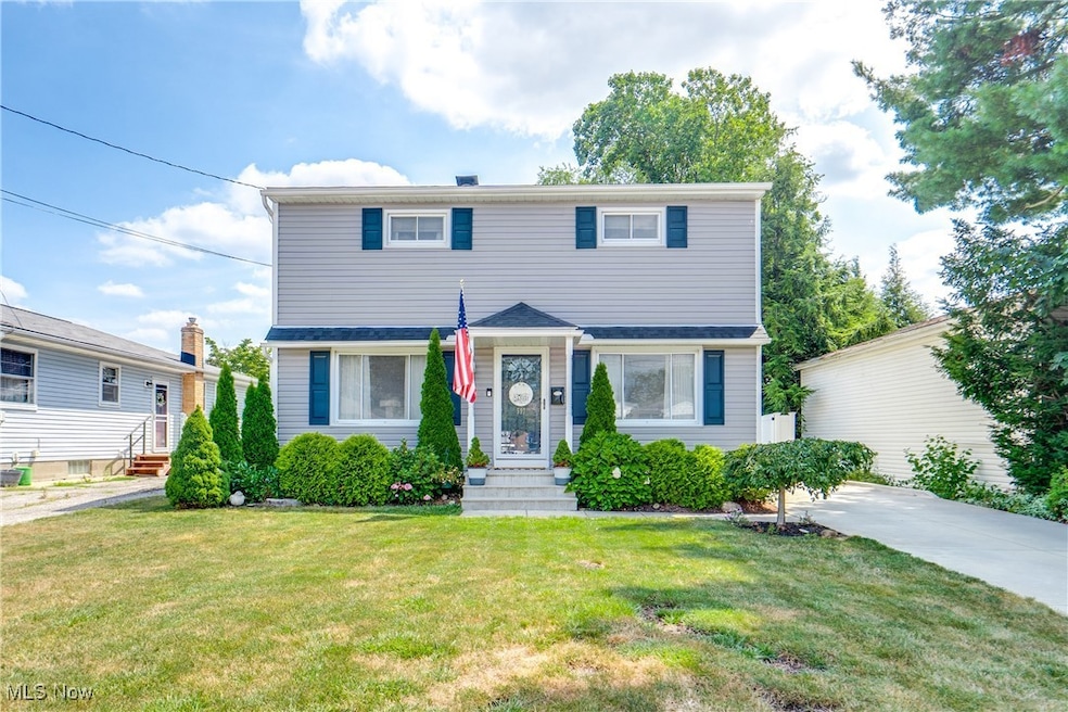 597 Herbert Rd, Akron, OH 44312 - photo 1