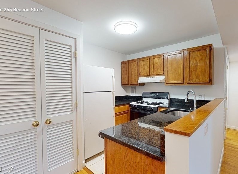 255 Beacon St unit 3B, Somerville, MA 02143 - photo 1