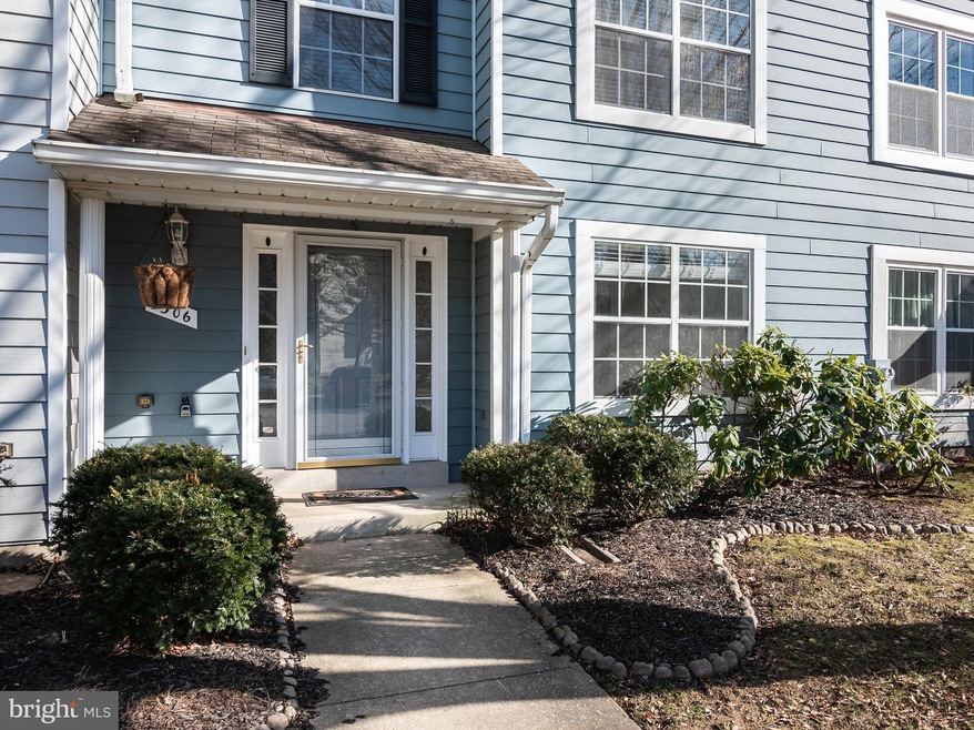 5306 Chase Lions Way, Columbia, MD 21044 - photo 1