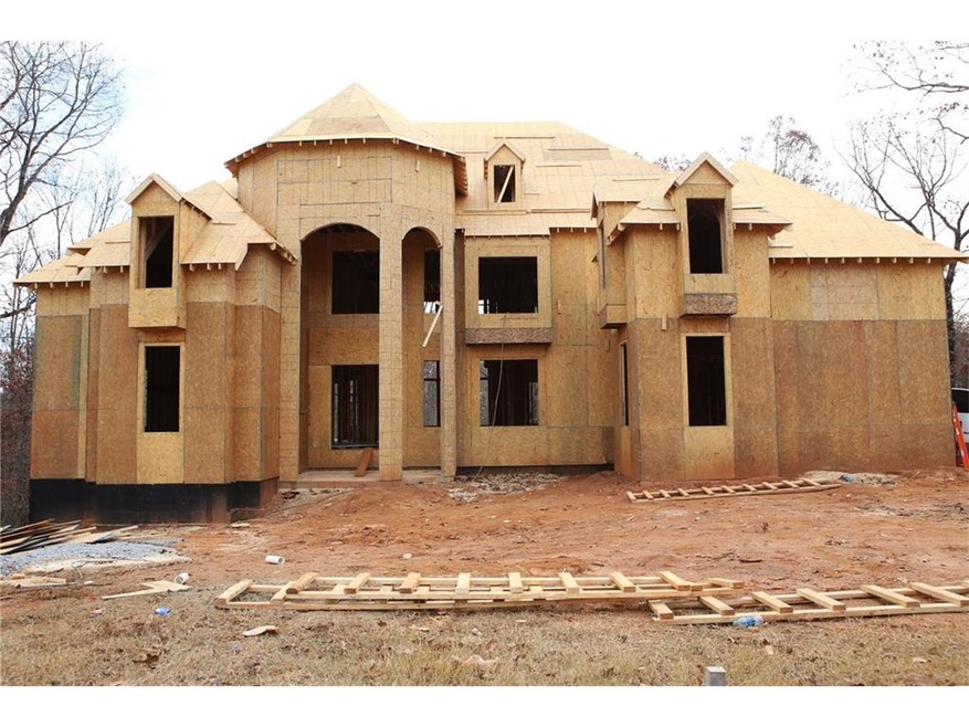 4920 Deer Creek Ct, Flowery Branch, GA 30542 - photo 1