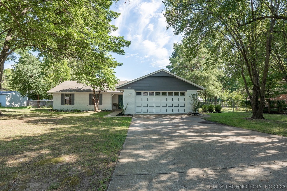 12654 E 128th St S, Broken Arrow, OK 74011 - photo 1