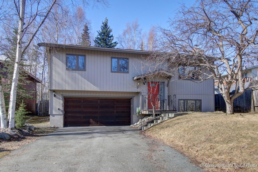 3820 Eastway Loop