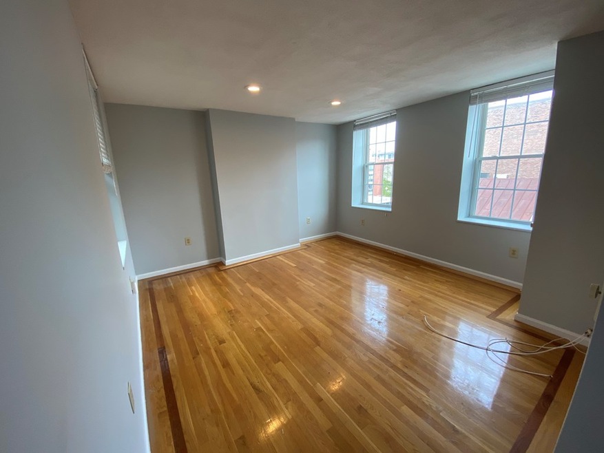 12 Parmenter St unit 4R, Boston, MA 02113 - photo 1