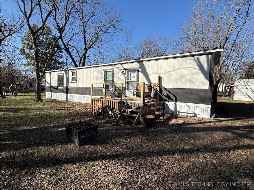 120 S 6th St, Porter, OK 74454 - photo 1