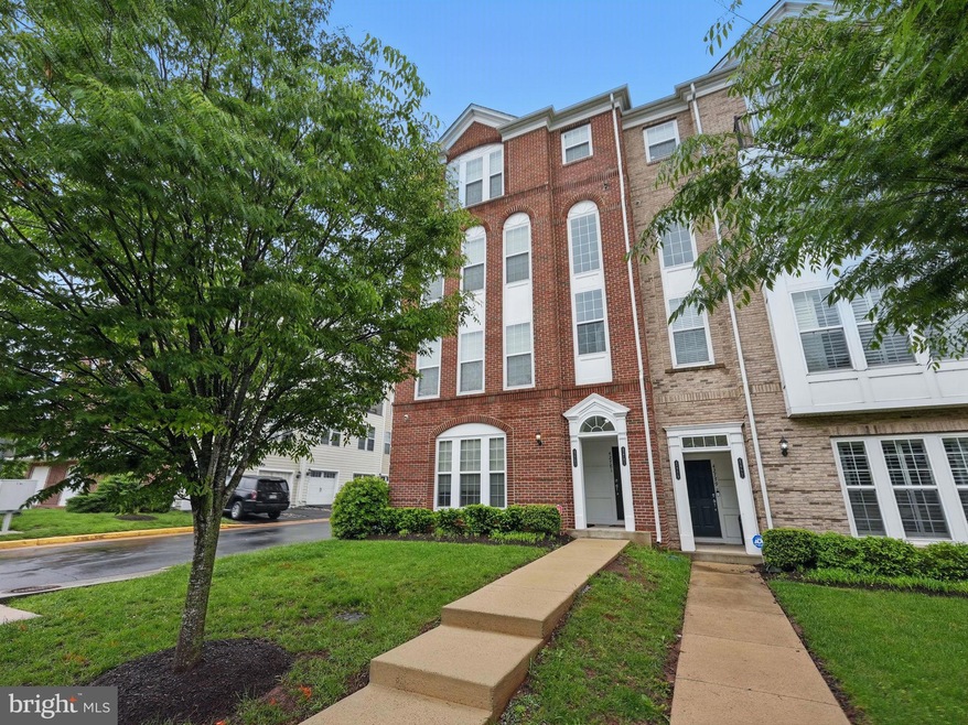 42783 Keiller Terrace unit 13A, Ashburn, VA 20147 - photo 1