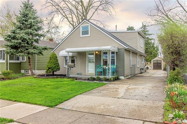 Beautiful Royal Oak Bungalow!