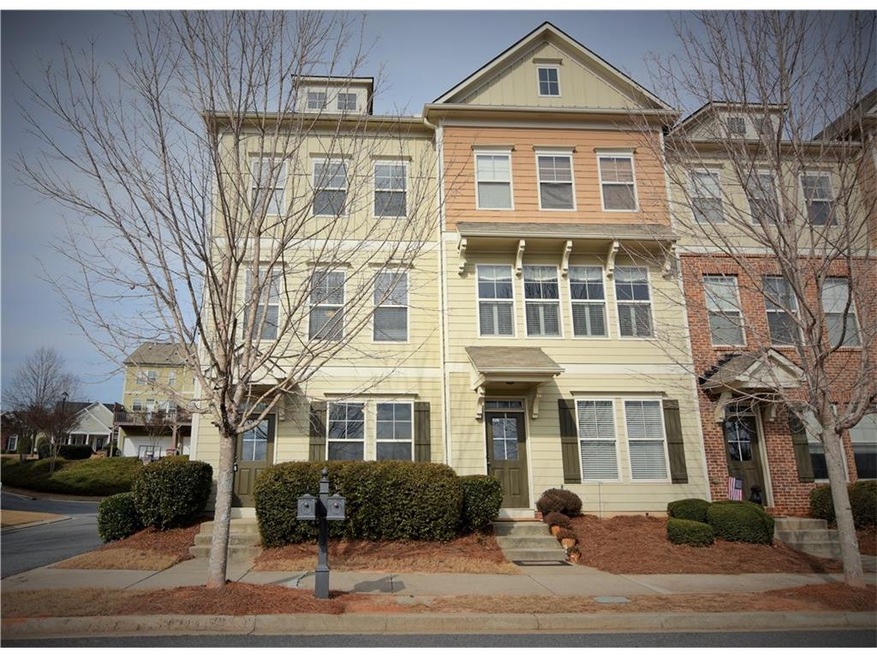 Beautiful END UNIT Townhome located in sought afte