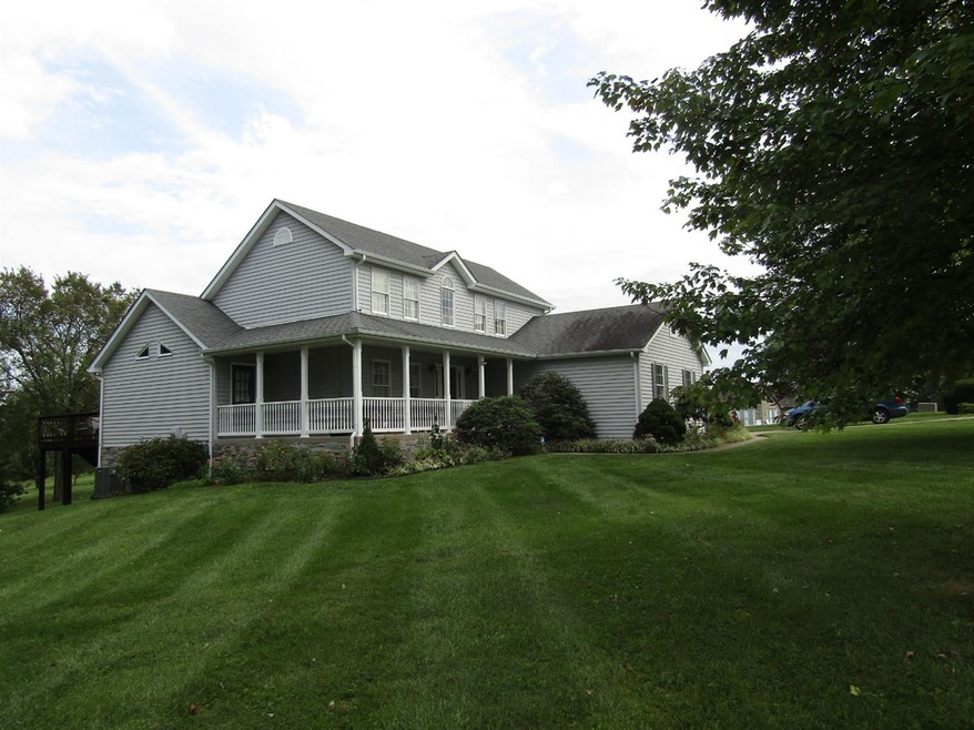 107 Mahan Ct, Frankfort, KY 40601 - photo 1