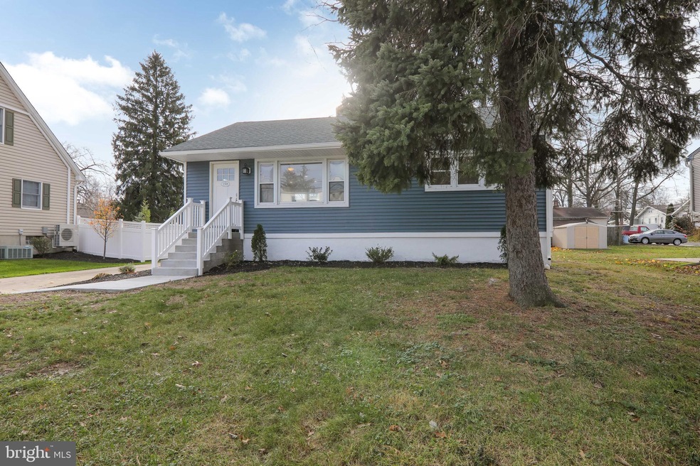 1308 Lafayette Ave, West Deptford, NJ 08096 - photo 1