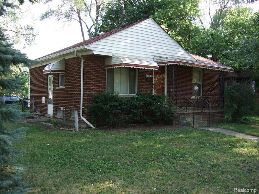 75X110 CORNER LOT LOCATED IN THE ALLEN PARK SCHOOL