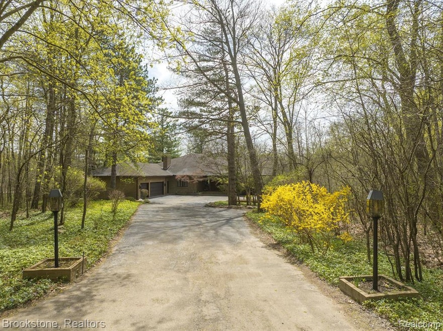 Private retreat set in exclusive Trowbridge Farms