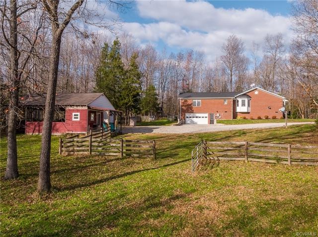 6900 Richmond Rd, Amelia Court House, VA 23002 - photo 1