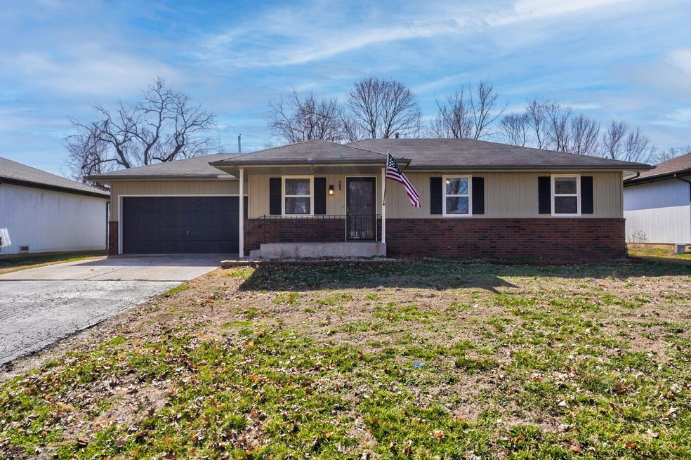 404 Elm St, Nixa-102