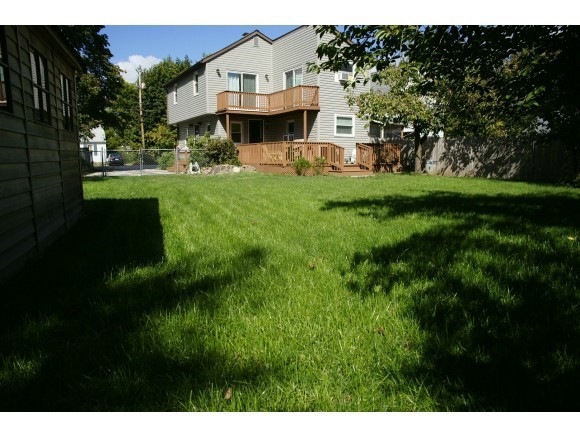 178B Kinsley St unit 126, Nashua, NH 03060 - photo 1