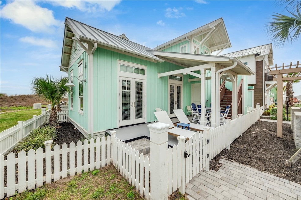 For Sale $699,000 • Co-Listing Agent