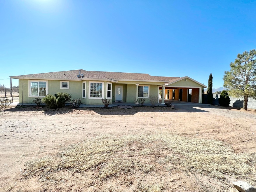611 Old Laredo Rd_Lisa Ramos