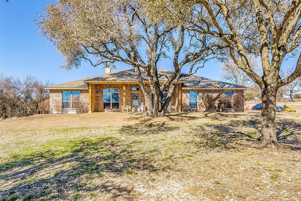 1207 Central Rd, Weatherford, TX 76088 - photo 1