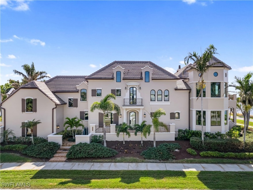 6005 W Riverside Dr, Fort Myers, FL 33919 - photo 1