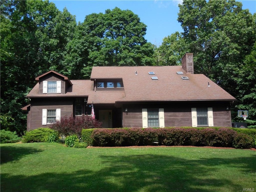 2 Five Oaks Dr, Newburgh, NY 12550 - photo 1