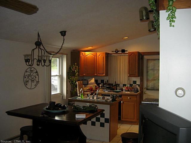 21 South St unit E, Plymouth, CT 06782 - photo 1