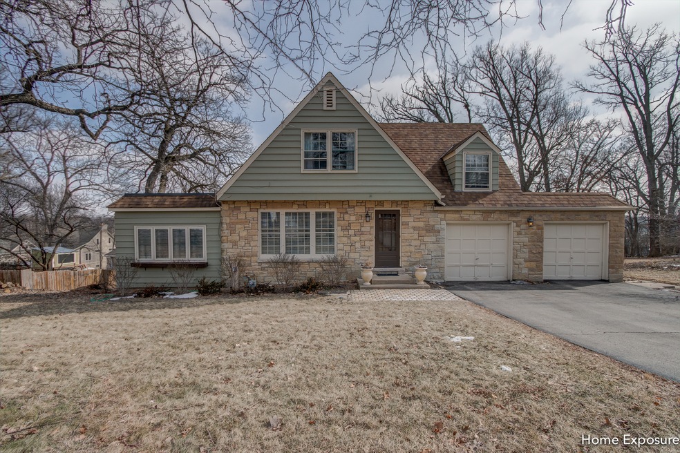 354 N Batavia Ave, Batavia, IL 60510 - photo 1