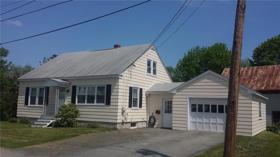 3 Queens Way, Waterville, ME 04901 - photo 1